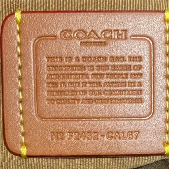 COACH cAL67 Teri Strawberry Underarm Bag, size 29*23*8cm - Picture 9 of 9